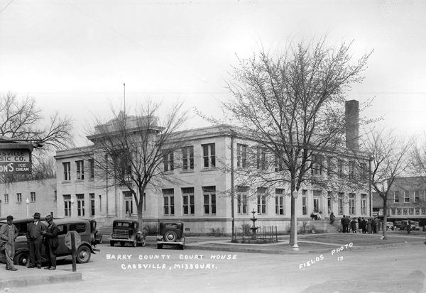 Barry County Courthouse 1935